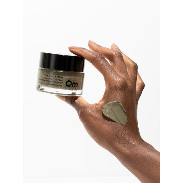 Om Organics Skincare Charcoal + Matcha Detoxifying Face Mask 